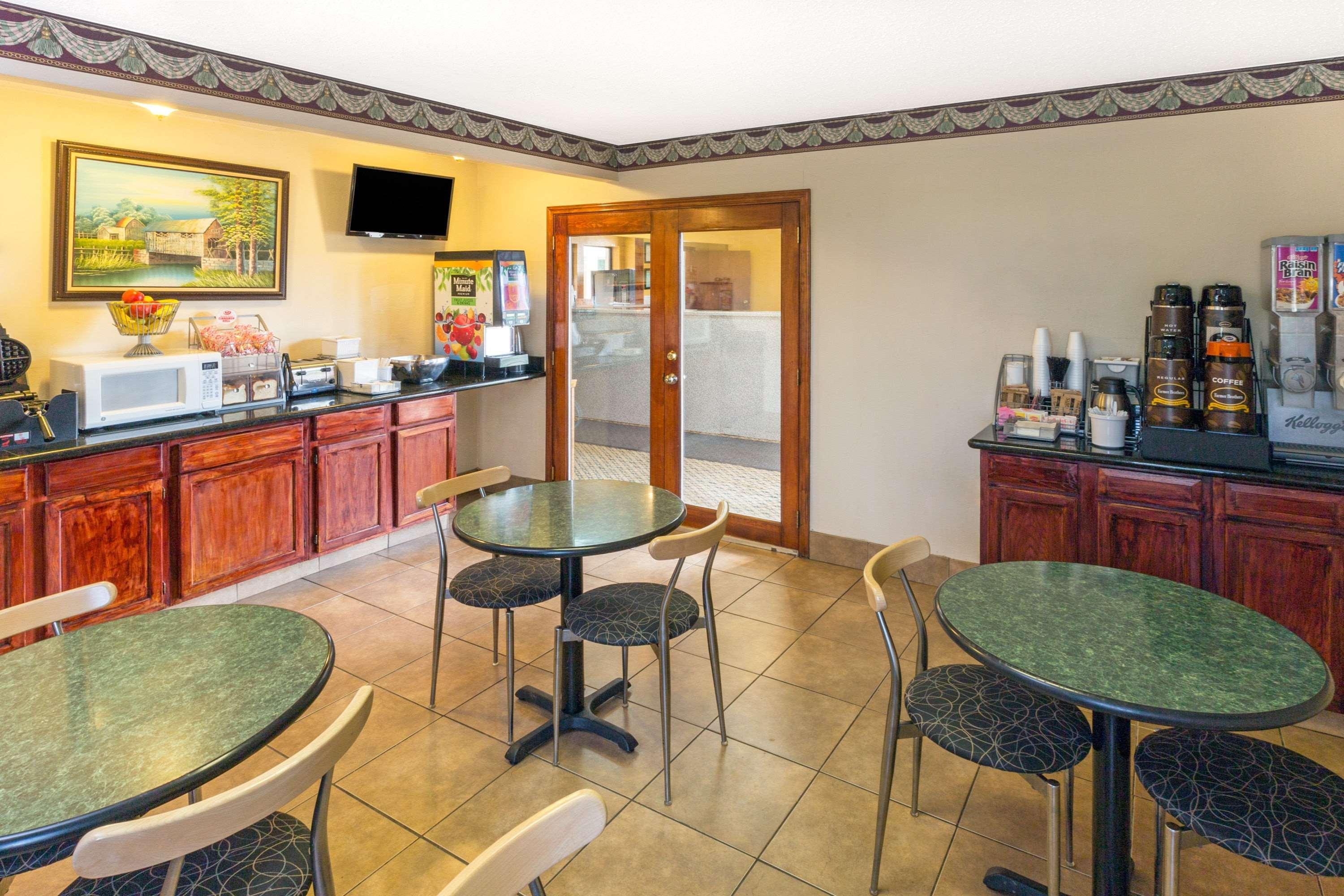 Super 8 By Wyndham Bossier City/Shreveport Area Exterior foto